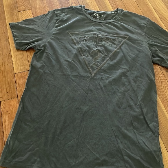 Guess men T-shirt - Picture 2 of 4